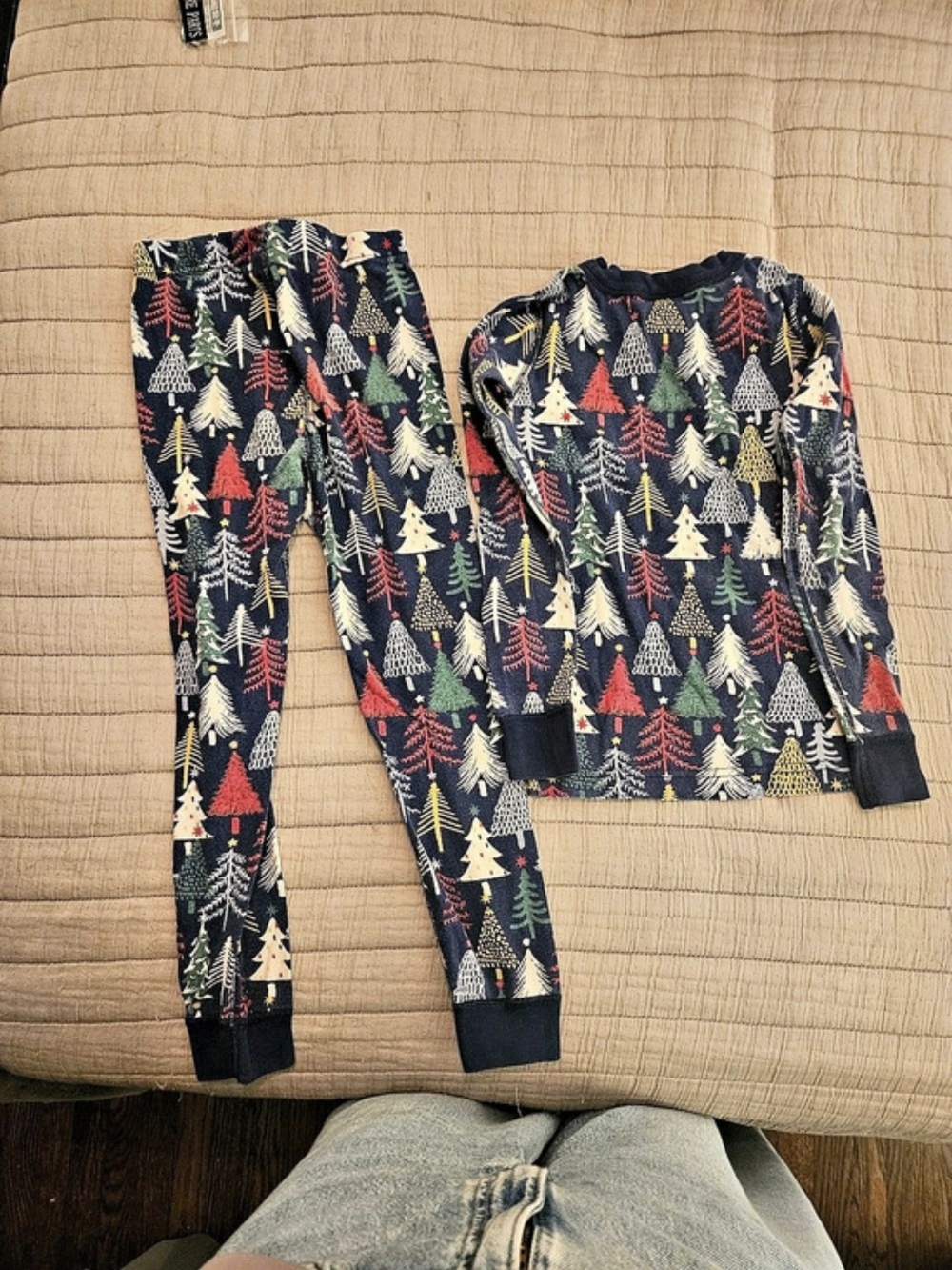 Hanna Andersson Long John Pajama Set in Twinkly Trees on Navy Twinkly Trees Navy